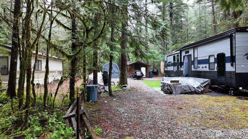 134 Jasper Trail , Deming, WA 98244