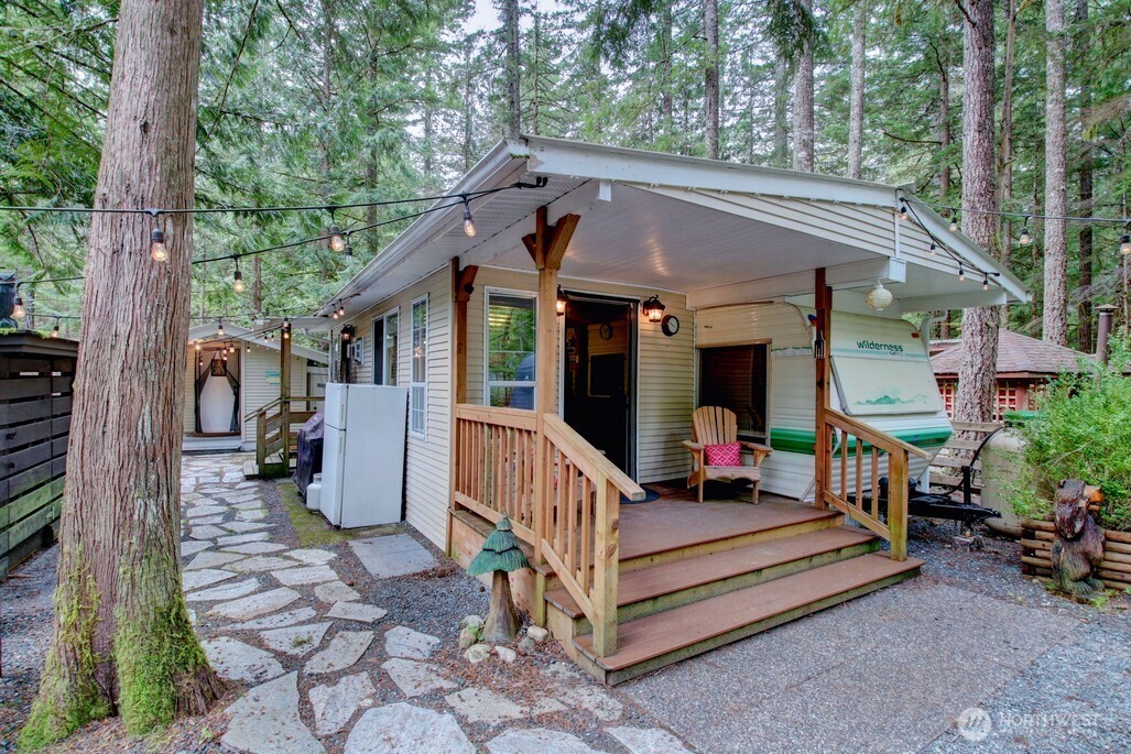 3 2 Wilderness Way , Deming, WA 98244