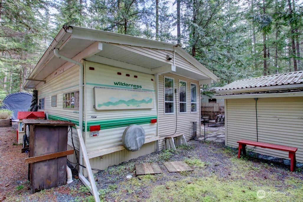 3 2 Wilderness Way , Deming, WA 98244