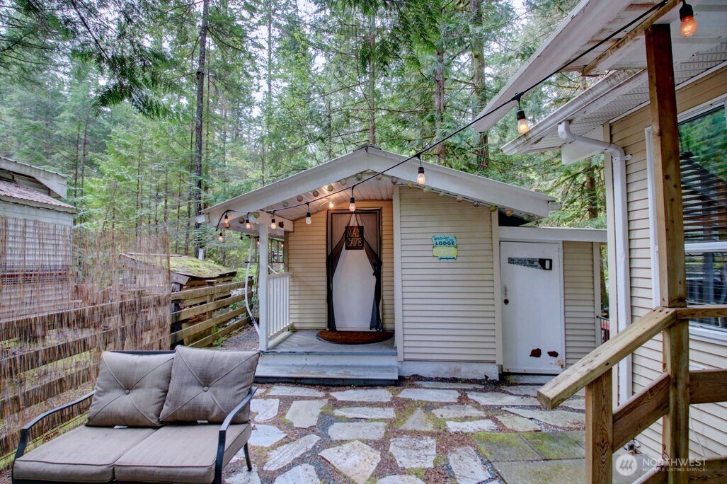 3 2 Wilderness Way , Deming, WA 98244