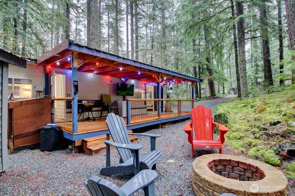 78 Goldrush Road , Deming, WA 98244