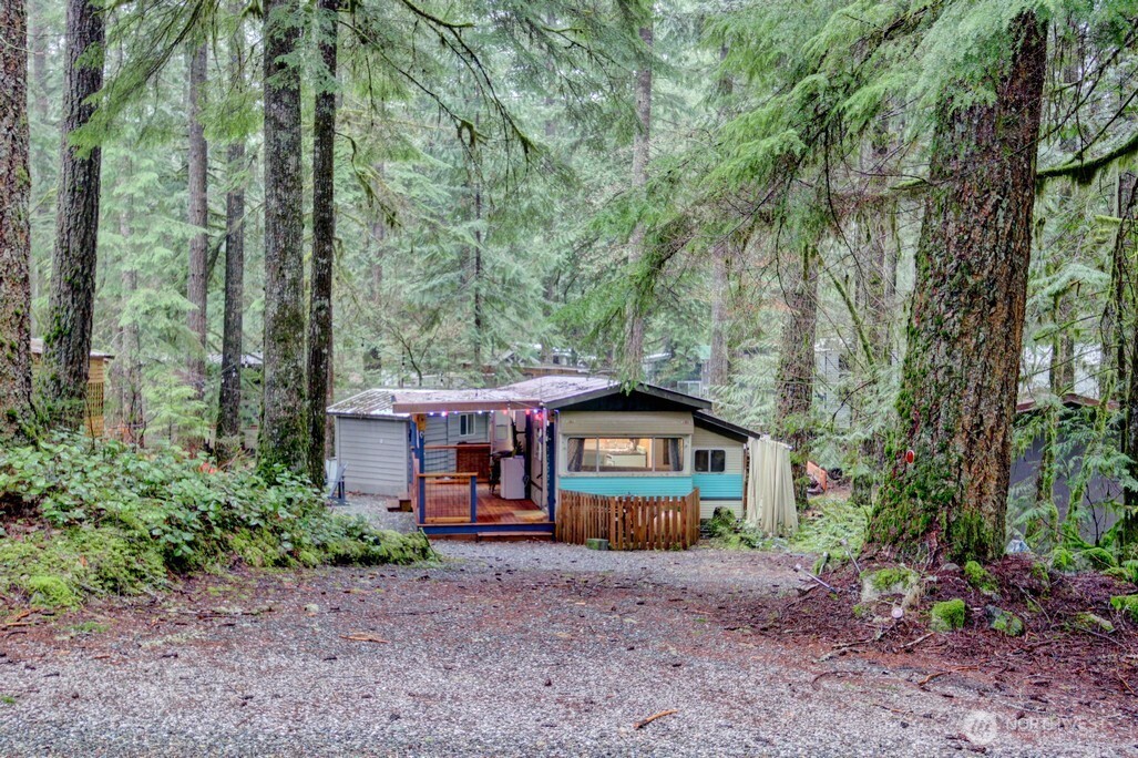 78 Goldrush Road , Deming, WA 98244