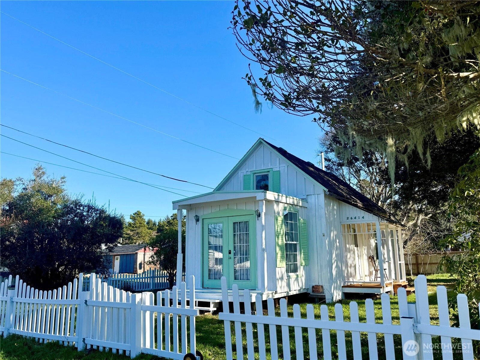 26414 Ridge Avenue , Ocean Park, WA 98640