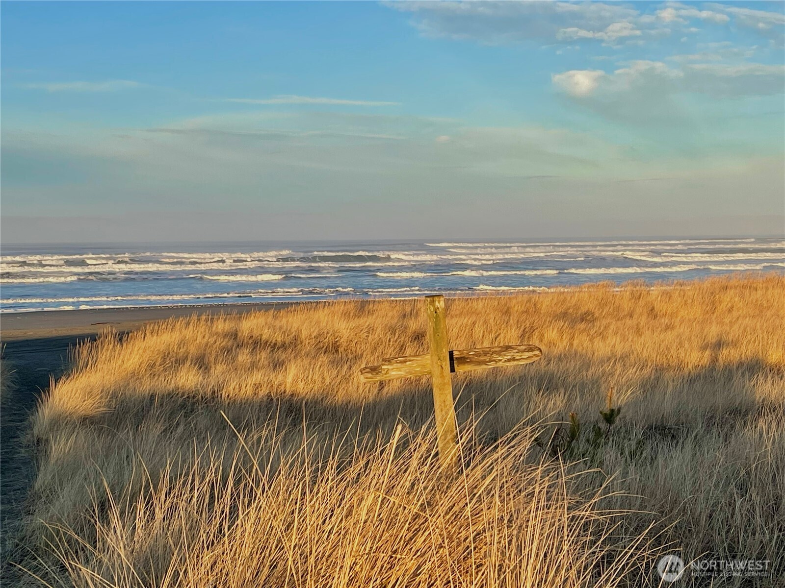 26414 Ridge Avenue , Ocean Park, WA 98640