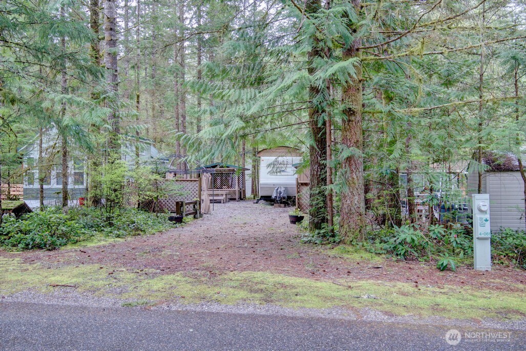 61 Christmas Tree Circle , Deming, WA 98244