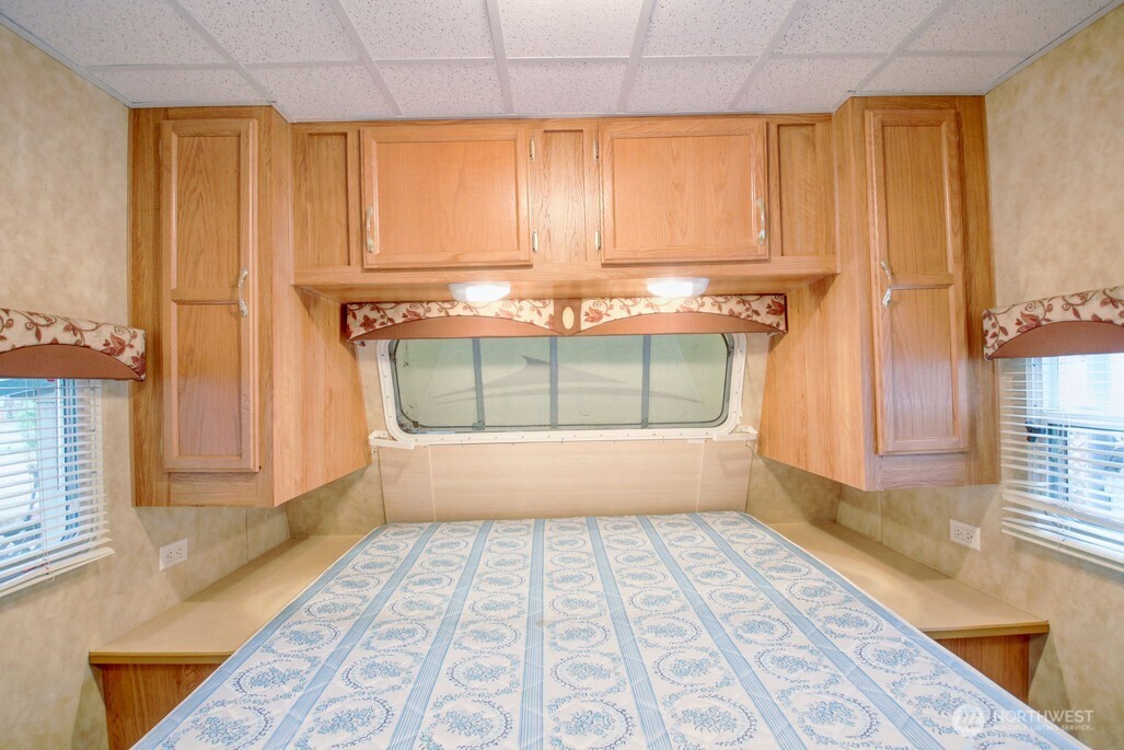 61 Christmas Tree Circle , Deming, WA 98244