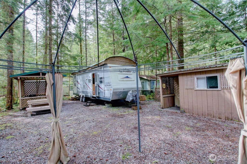 61 Christmas Tree Circle , Deming, WA 98244