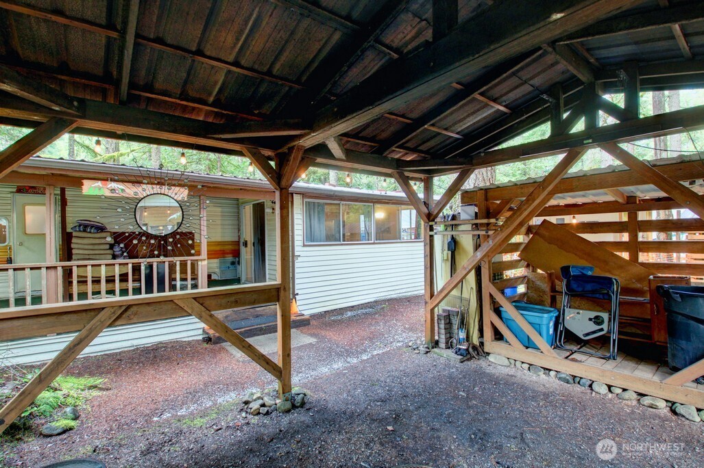 56 Wilderness Way , Deming, WA 98244