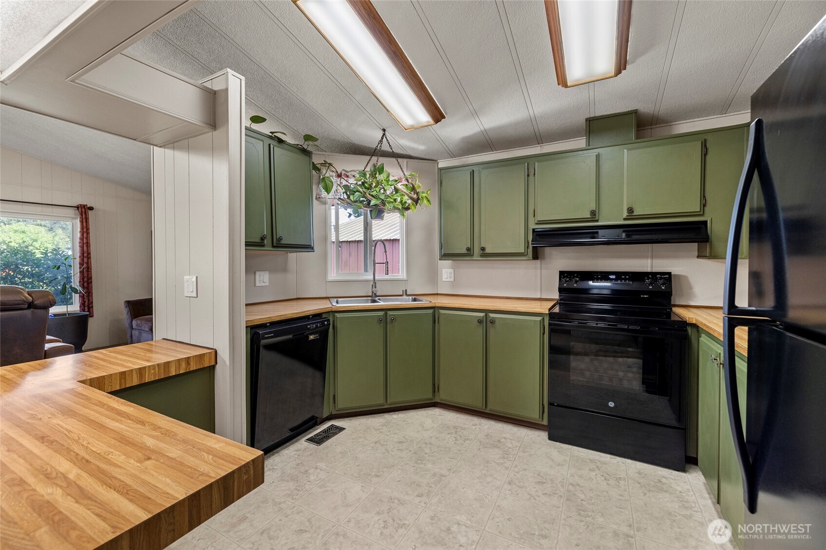 4331 Hamilton Drive , Oak Harbor, WA 98277