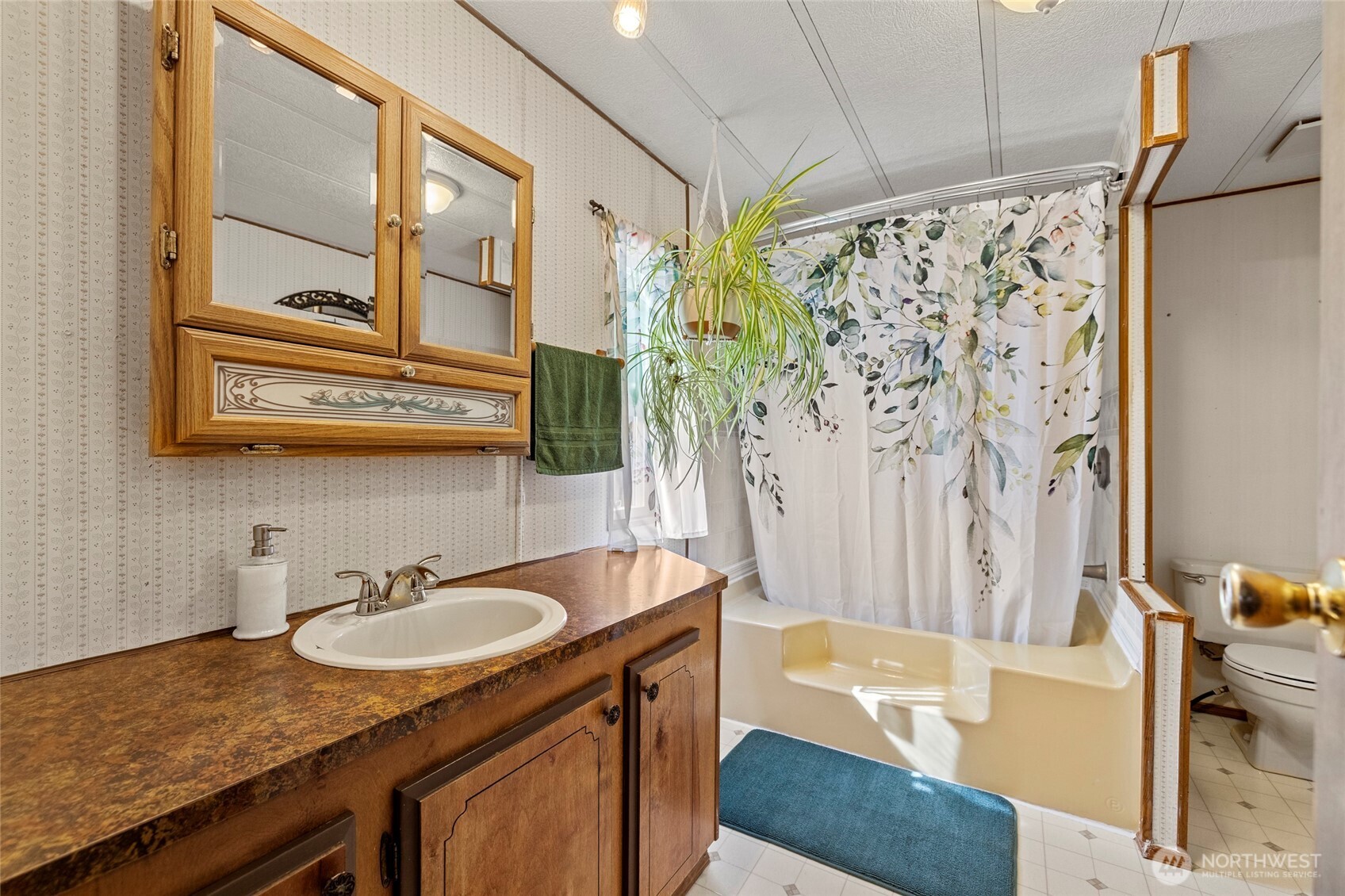 4331 Hamilton Drive , Oak Harbor, WA 98277