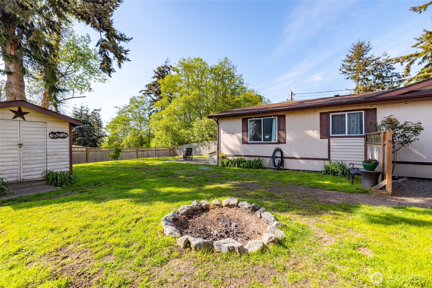 4331 Hamilton Drive , Oak Harbor, WA 98277