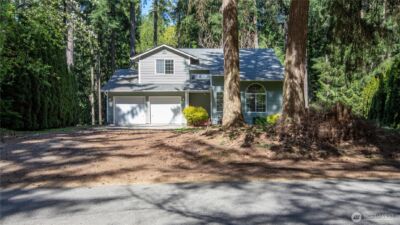 22530 Bluewater Drive SE, Yelm, WA 98597 - Photo 2