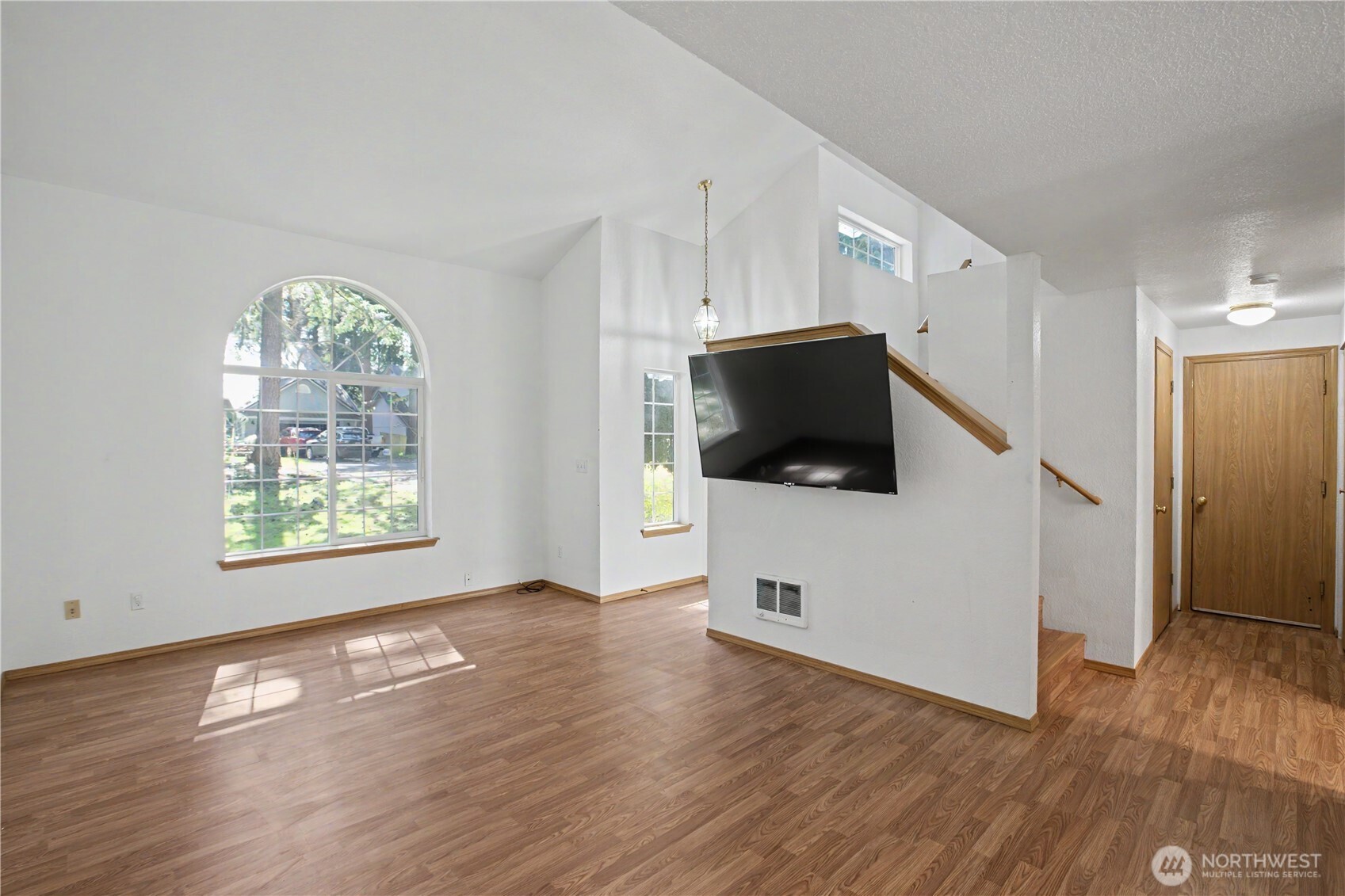 22530 Bluewater Drive SE, Yelm, WA 98597