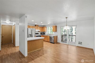 22530 Bluewater Drive SE, Yelm, WA 98597 - Photo 7