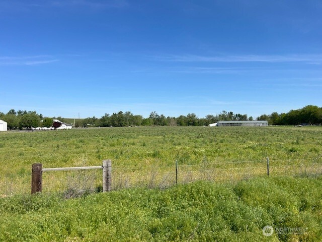 2022 Wallula Road #Lot #1, Walla Walla, WA 99362