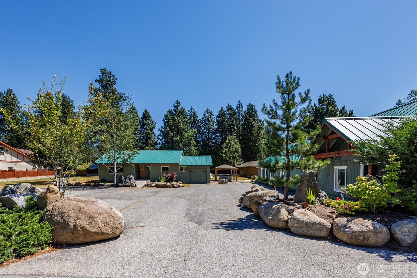 9029 Icicle RD , Leavenworth, WA 98826