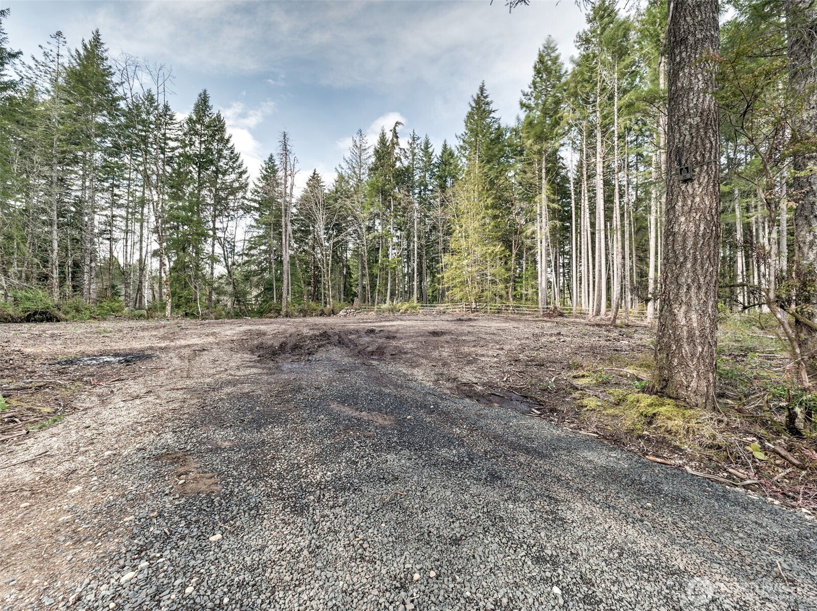 621 E Strong Road , Shelton, WA 98584