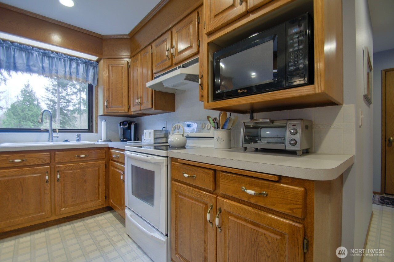 350 Cherry Lane , Morton, WA 98356