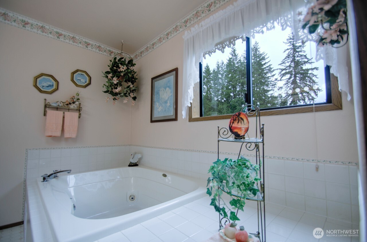 350 Cherry Lane , Morton, WA 98356