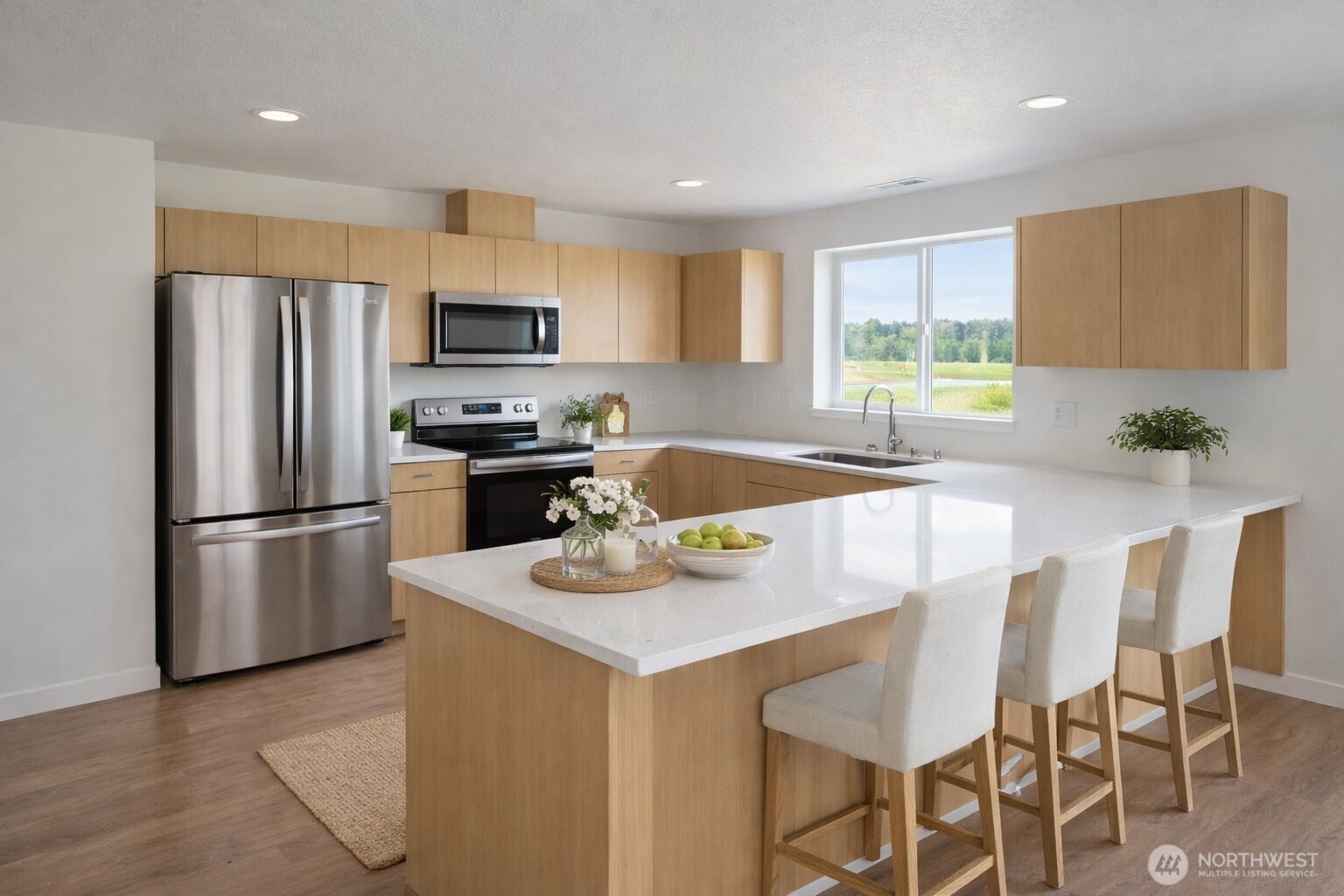 245 Eminence Avenue , Winlock, WA 98056