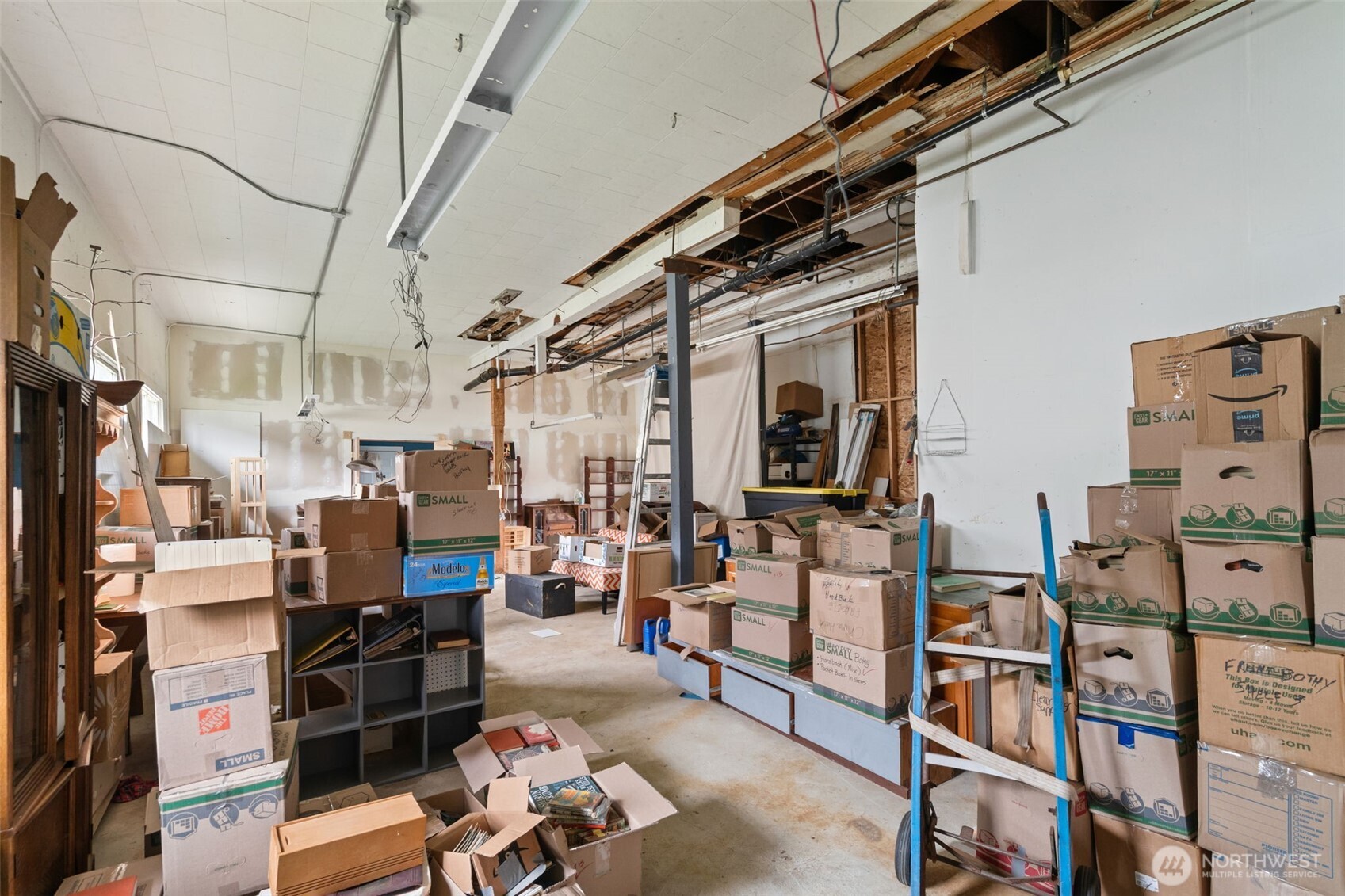 608 W Robert Bush Drive , South Bend, WA 98586