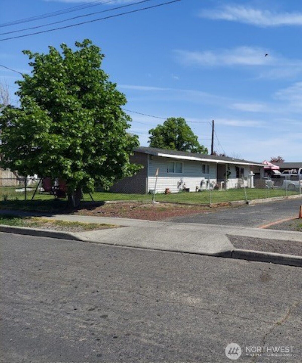 204 March Street , Moses Lake, WA 98837