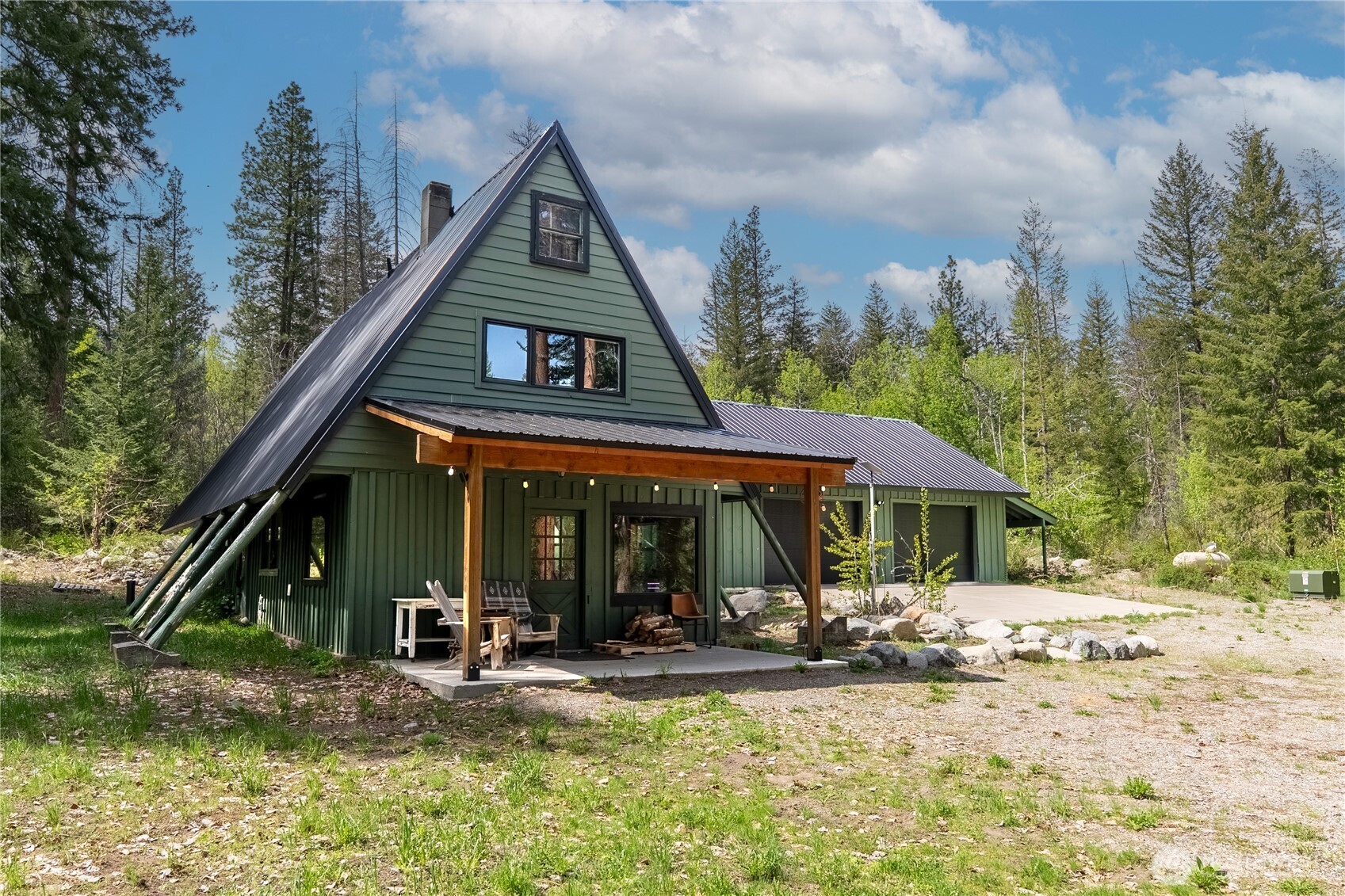 211 W Buttermilk Creek Road , Twisp, WA 98856