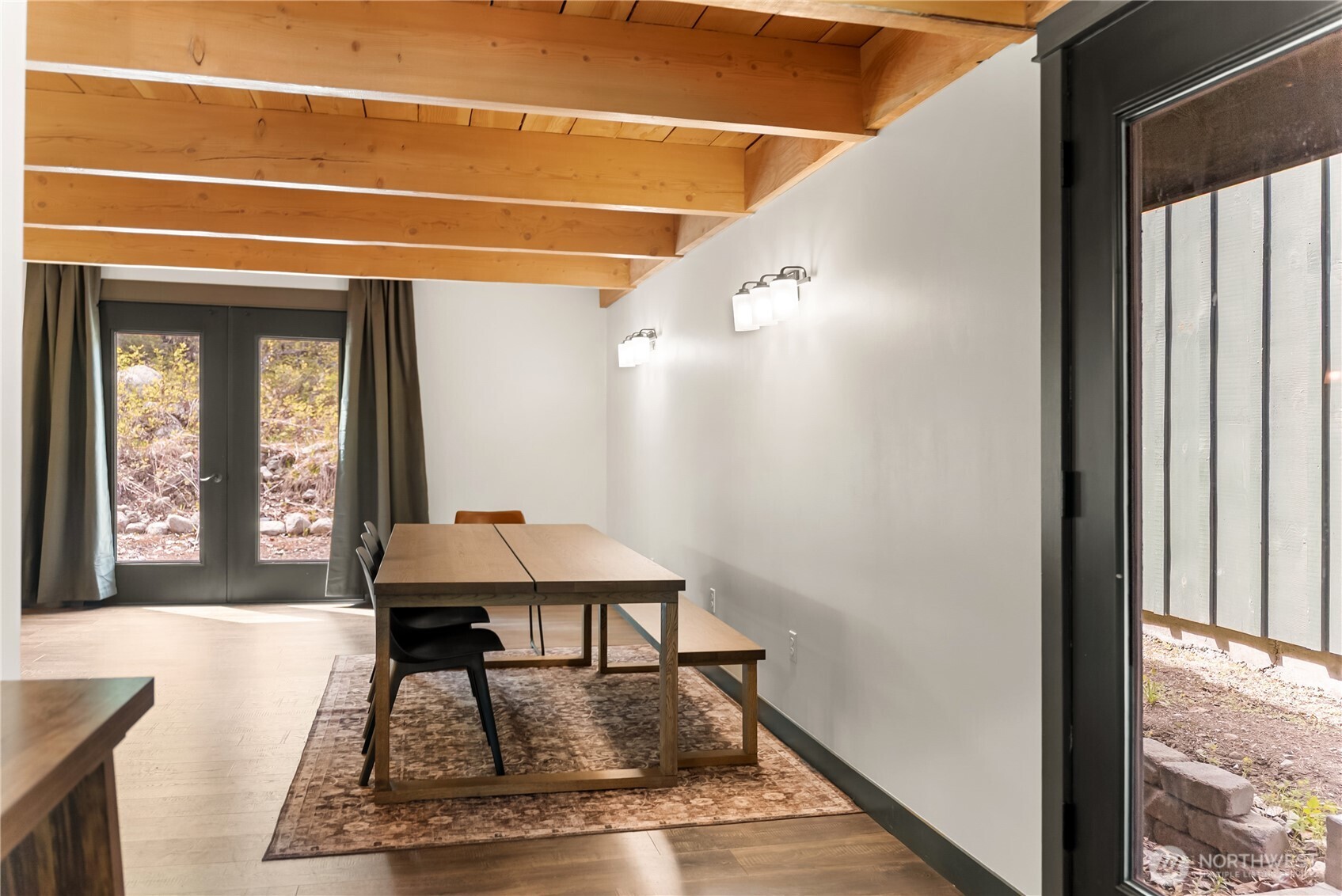 211 W Buttermilk Creek Road , Twisp, WA 98856