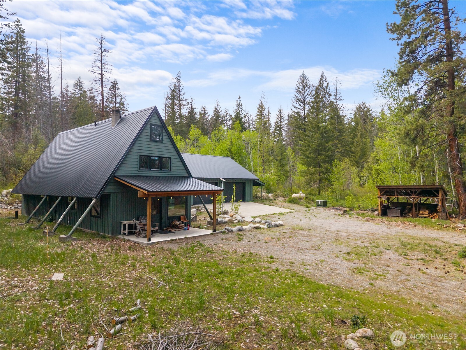 211 W Buttermilk Creek Road , Twisp, WA 98856