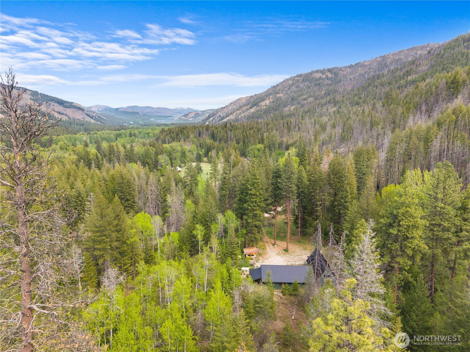 211 W Buttermilk Creek Road , Twisp, WA 98856
