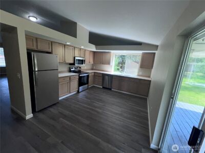 19207 113th Street E, Bonney Lake, WA 98391 - Photo 8