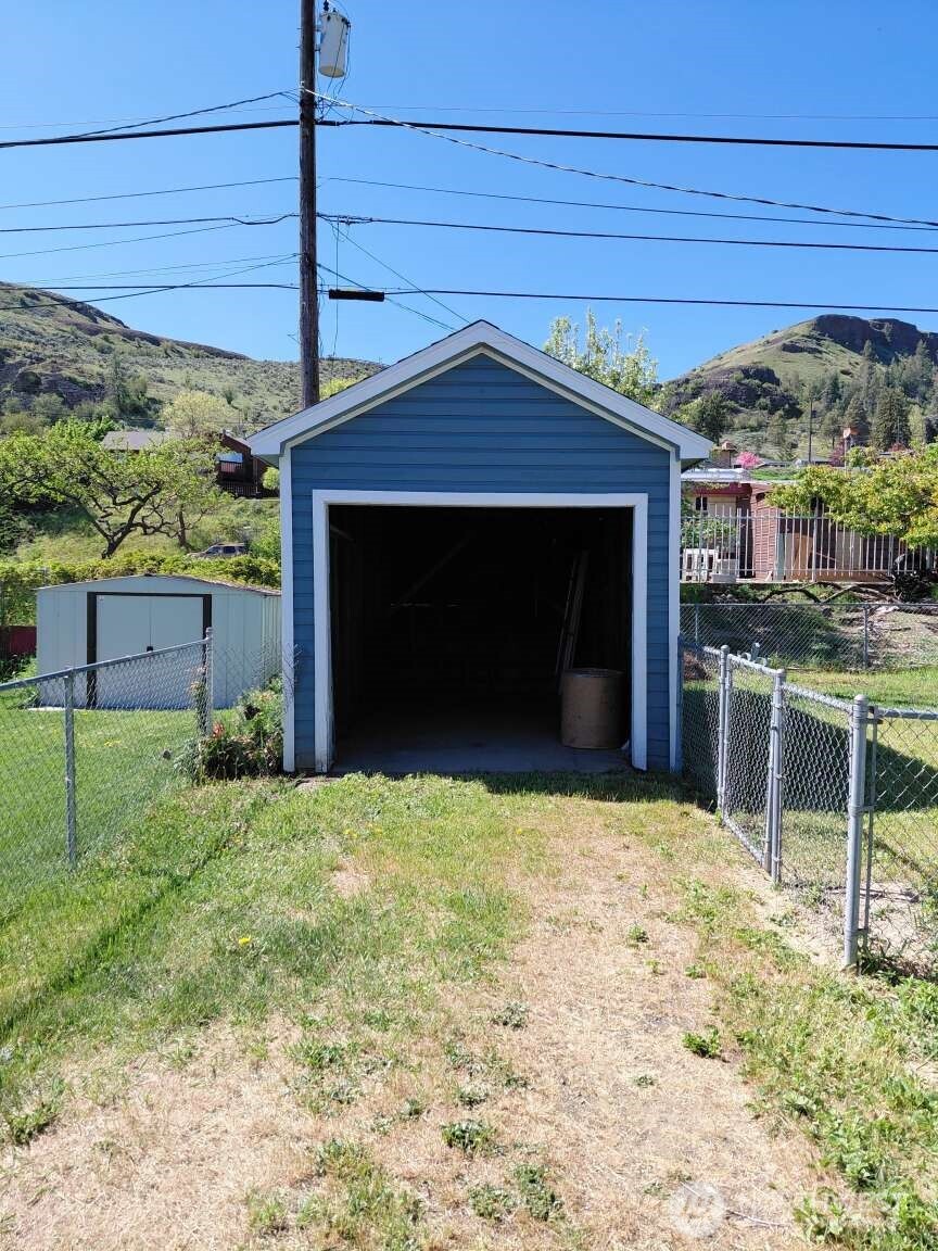 508 Roosevelt Drive , Grand Coulee, WA 99133
