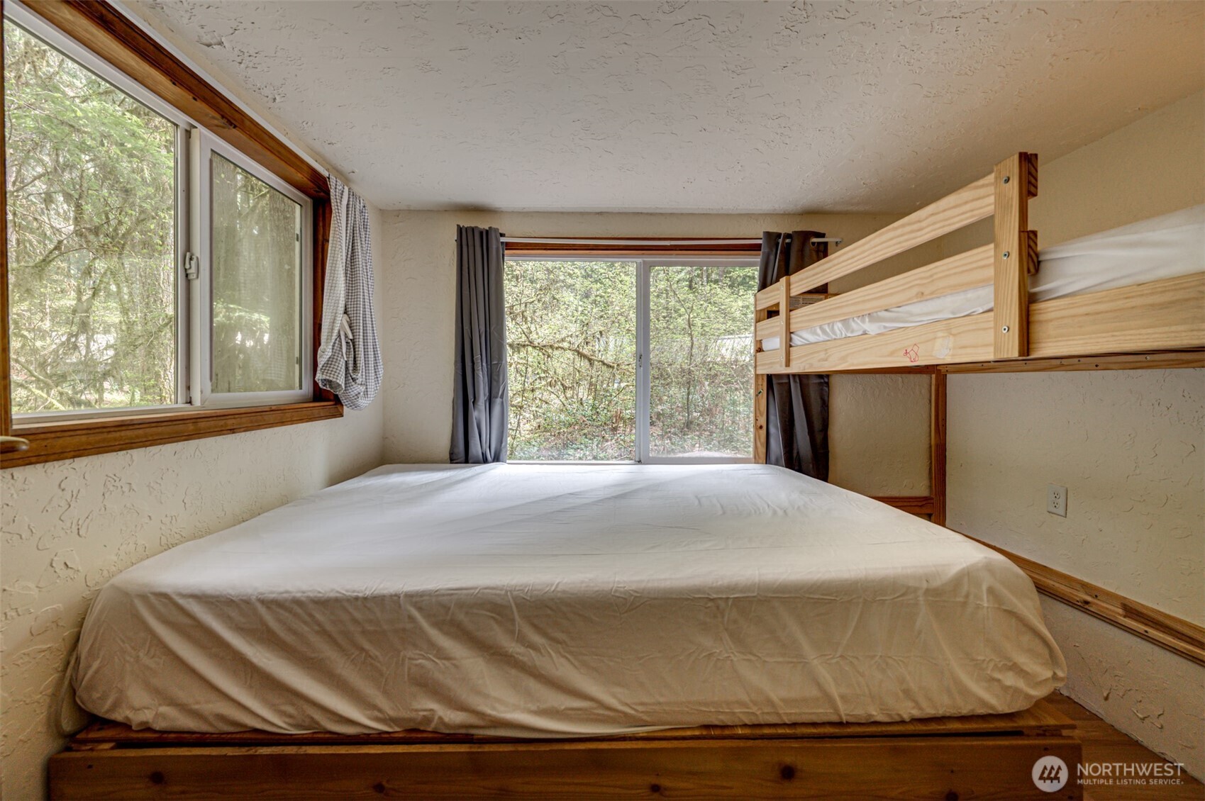 147 Northwoods Cabin , Cougar, WA 98616