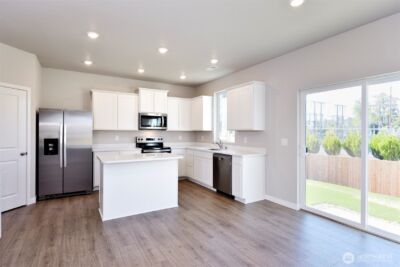 16300 Jenkins Avenue SE, Yelm, WA 98597 - Photo 3