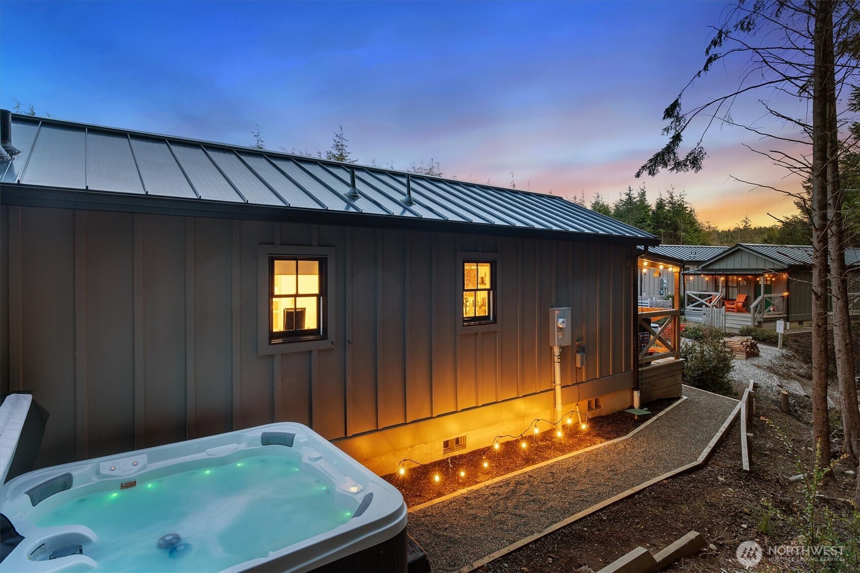 417 E Compass Street , Pacific Beach, WA 98571