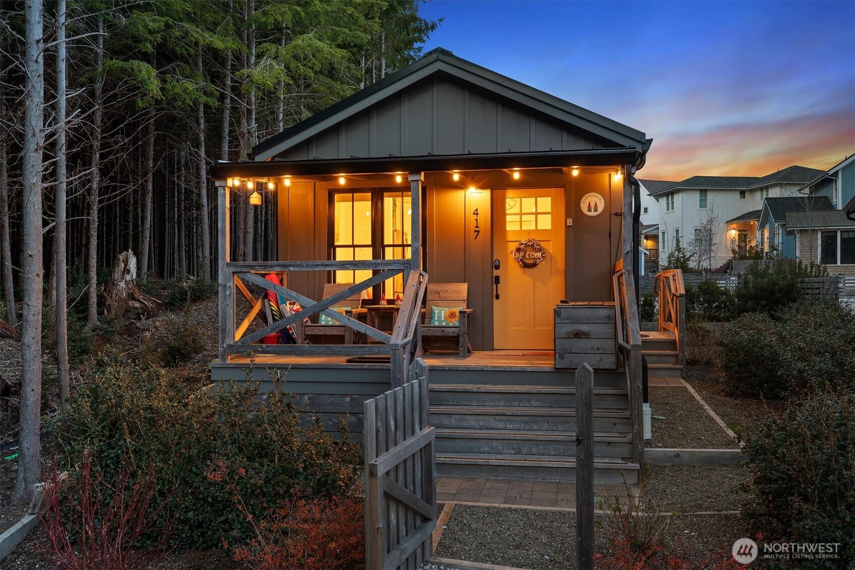 417 E Compass Street , Pacific Beach, WA 98571