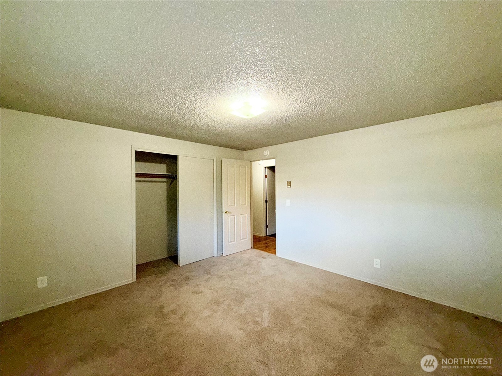 10901 NE 7th Street , Vancouver, WA 98664