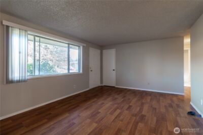 10901 NE 7th Street , Vancouver, WA 98664 - Photo 5