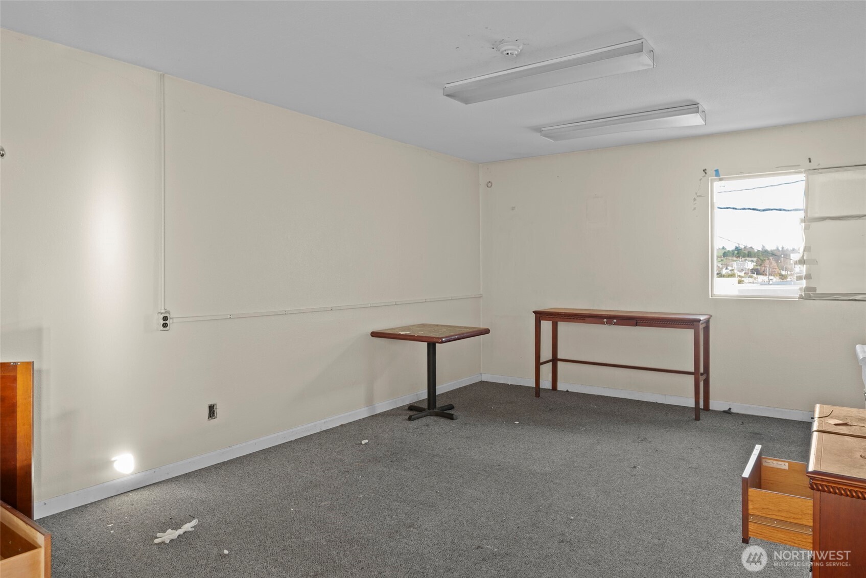 930 SE Pioneer Way , Oak Harbor, WA 98277