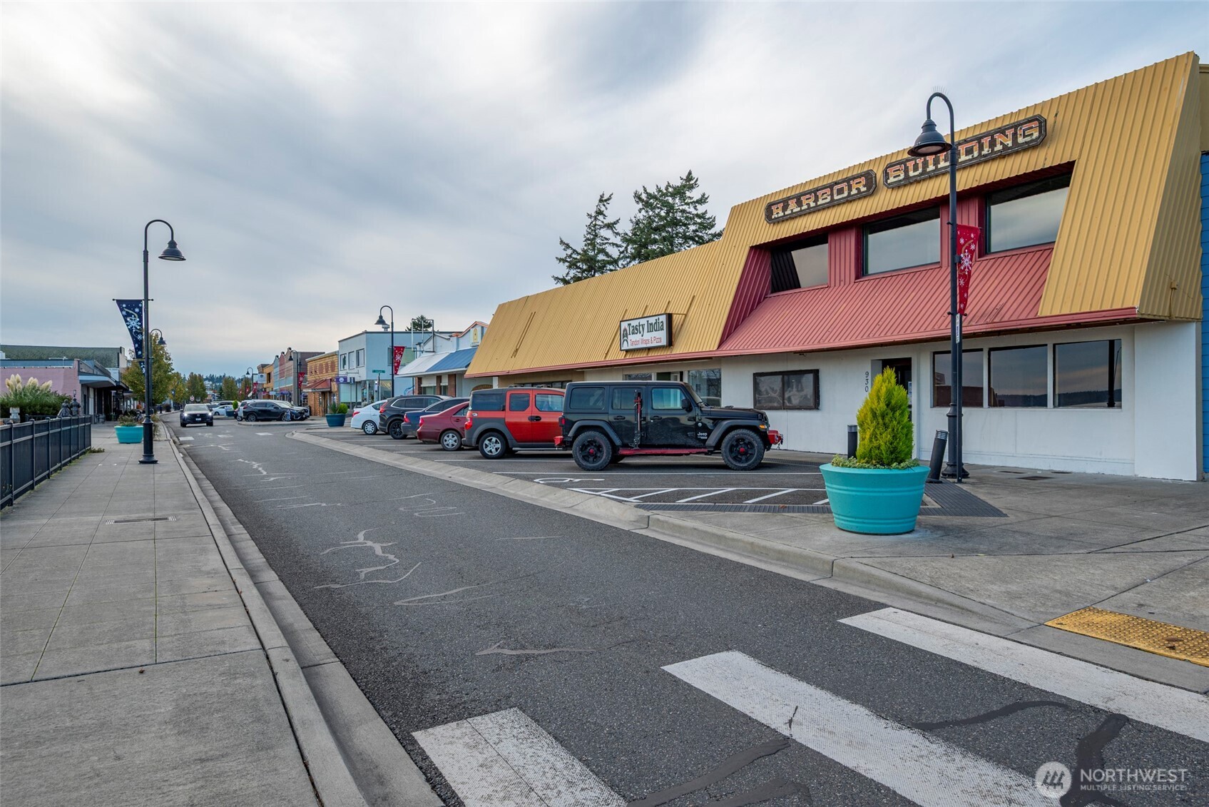 930 SE Pioneer Way , Oak Harbor, WA 98277