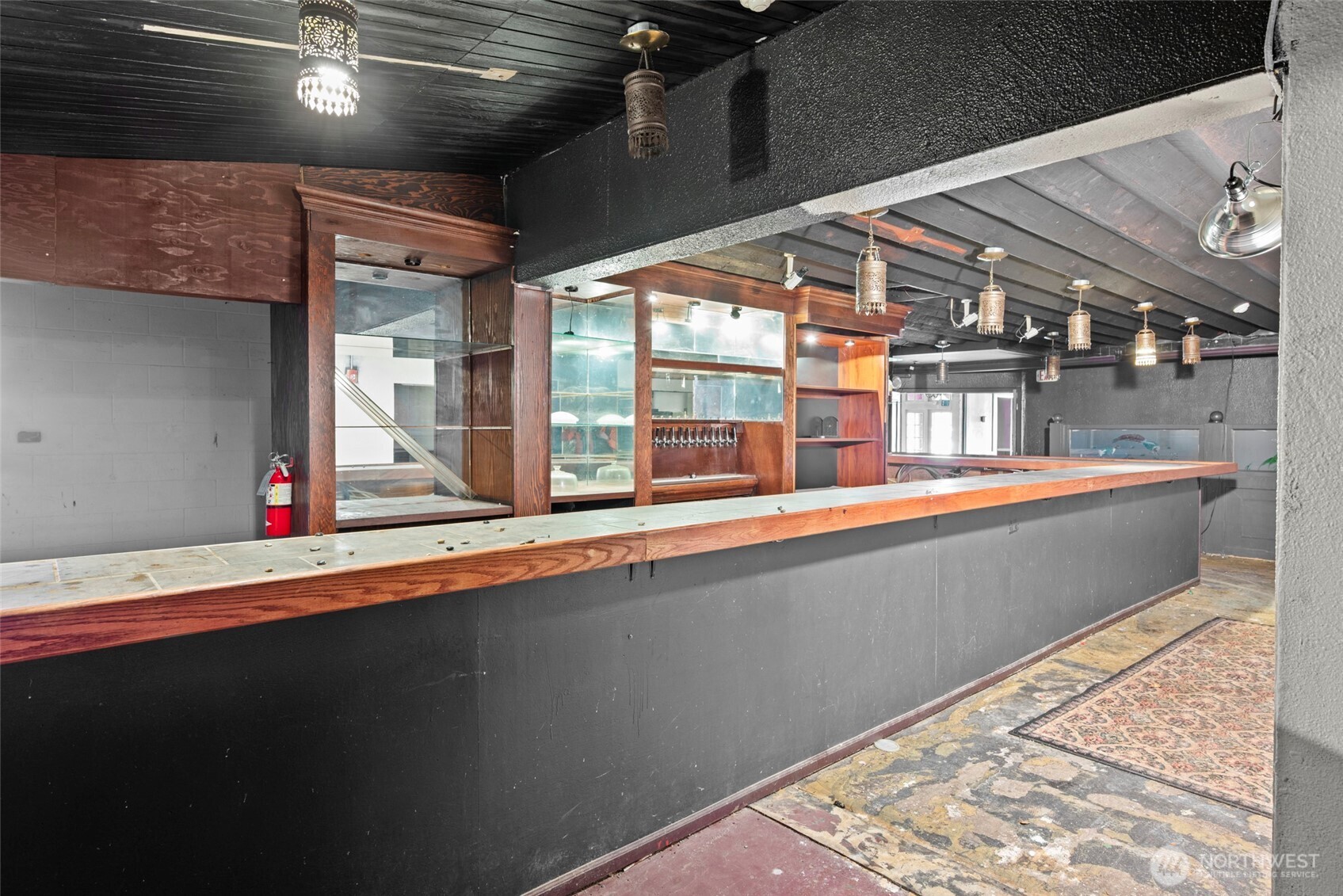 930 SE Pioneer Way , Oak Harbor, WA 98277