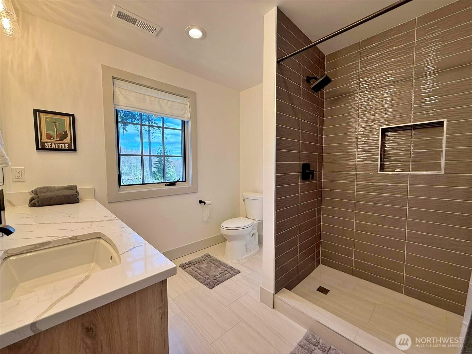 213 Tanglewood Drive , Mossyrock, WA 98564