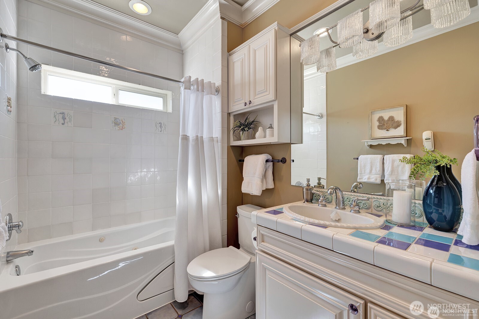 10616 Rainier Ave S , Seattle, WA 98178