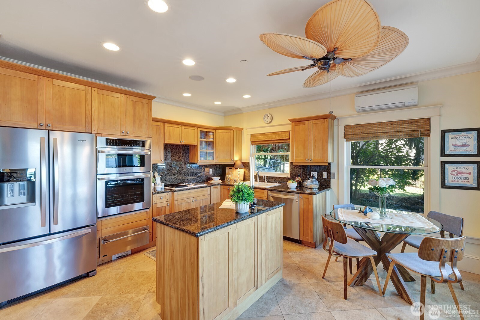 10616 Rainier Ave S , Seattle, WA 98178