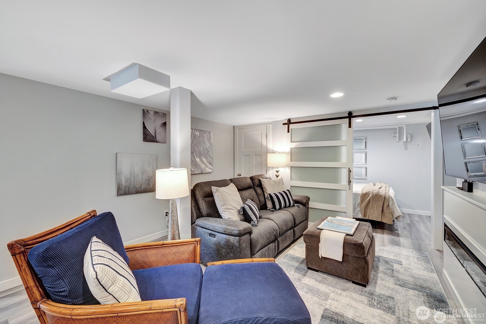 10616 Rainier Ave S , Seattle, WA 98178