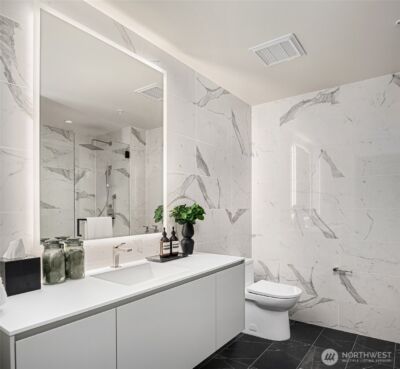 889 Avenue Square NE #908, Bellevue, WA 98004 - Photo 11