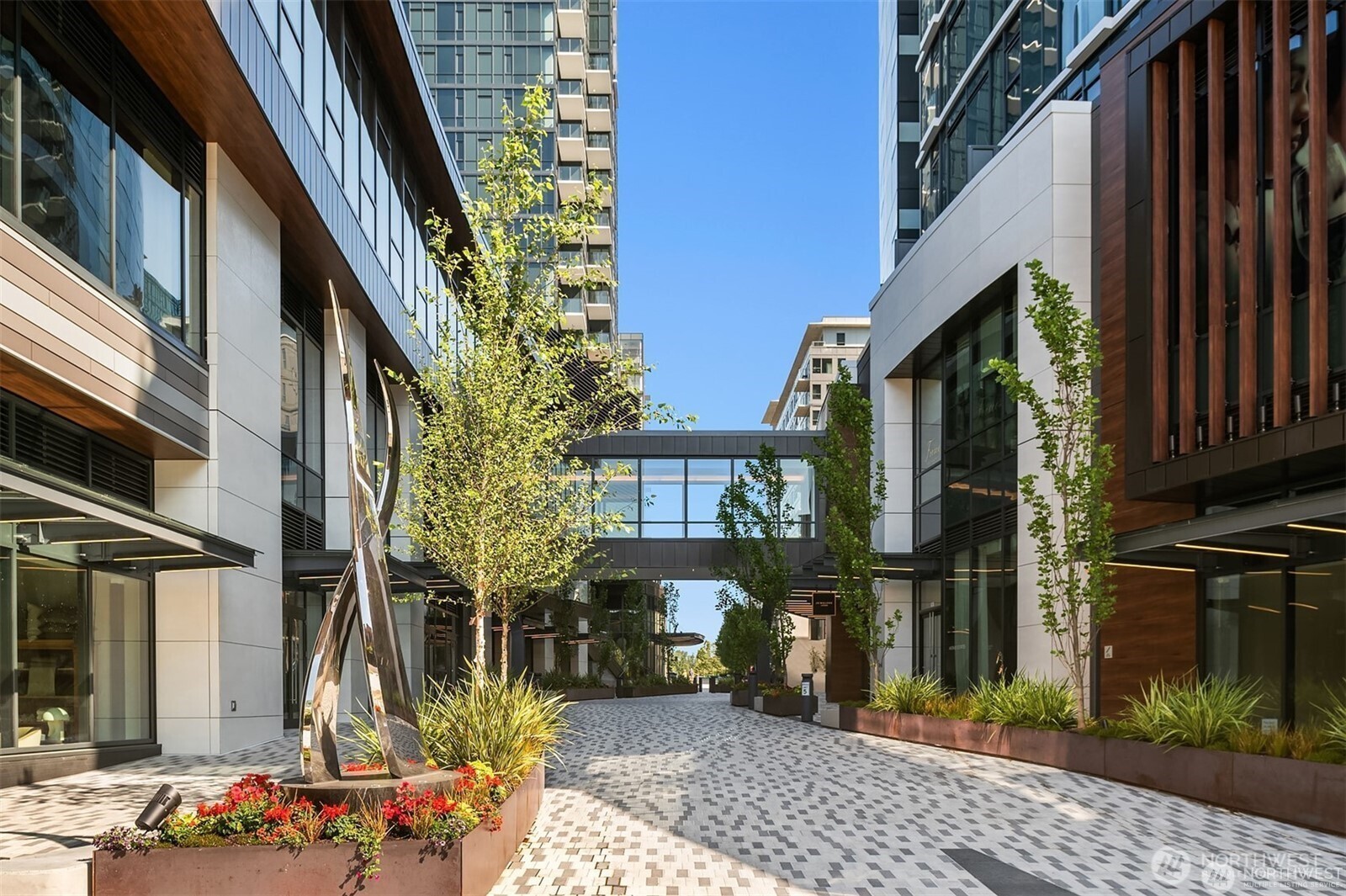 889 Avenue Square NE #908, Bellevue, WA 98004