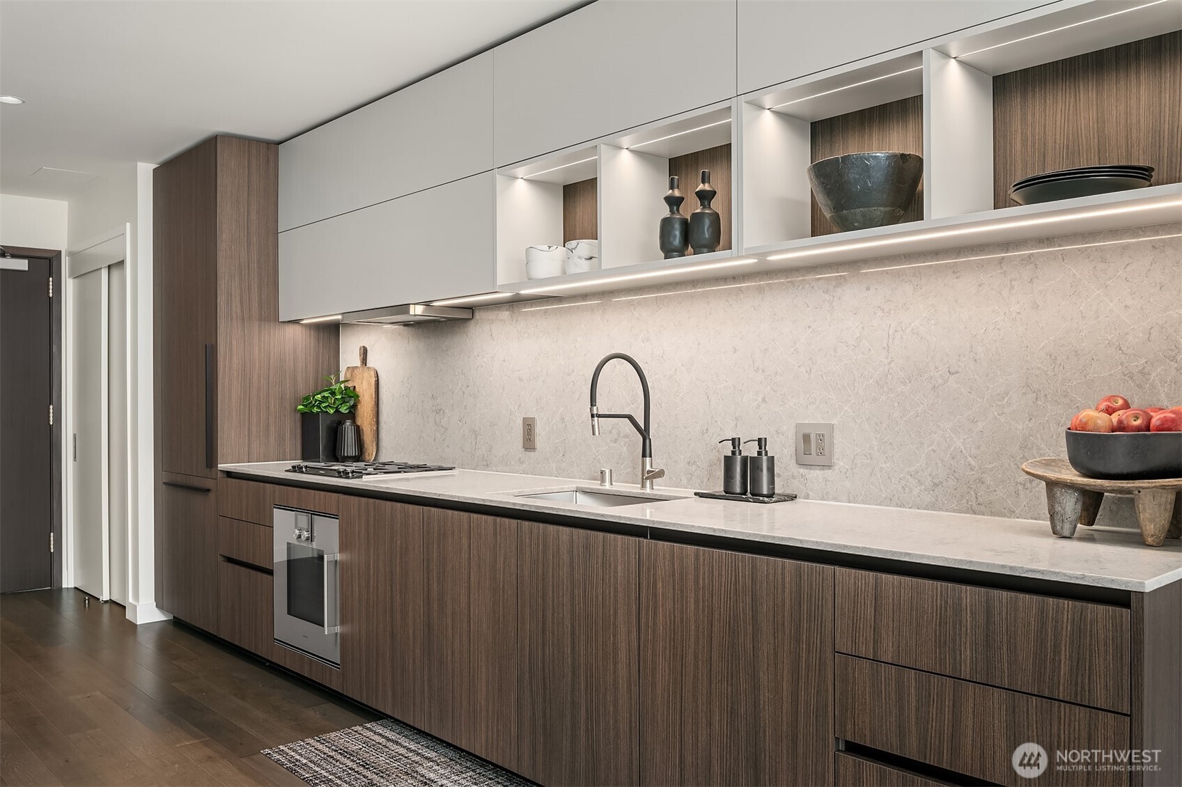 889 Avenue Square NE #908, Bellevue, WA 98004