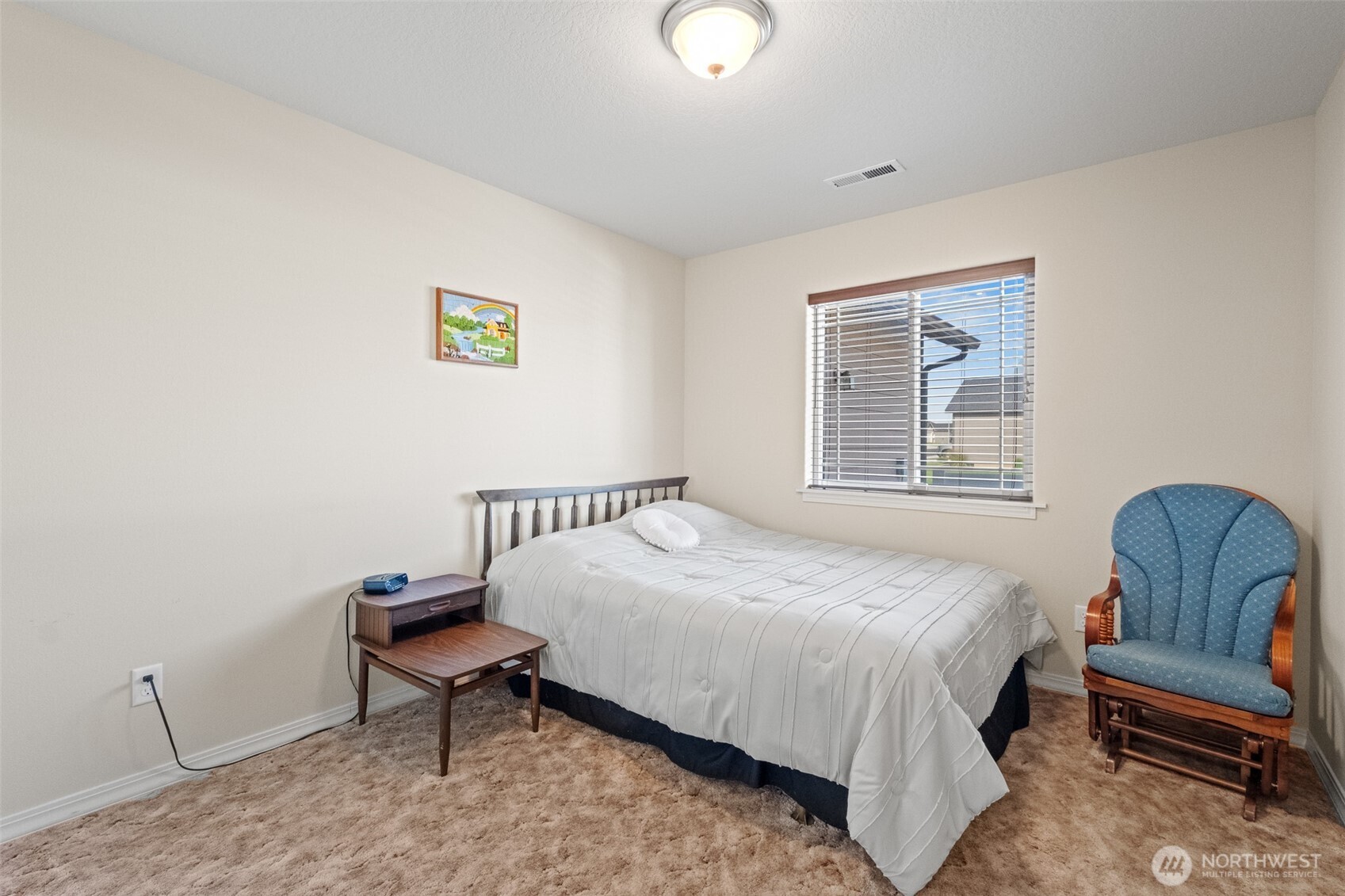 812 6th Avenue NE, Ephrata, WA 98823
