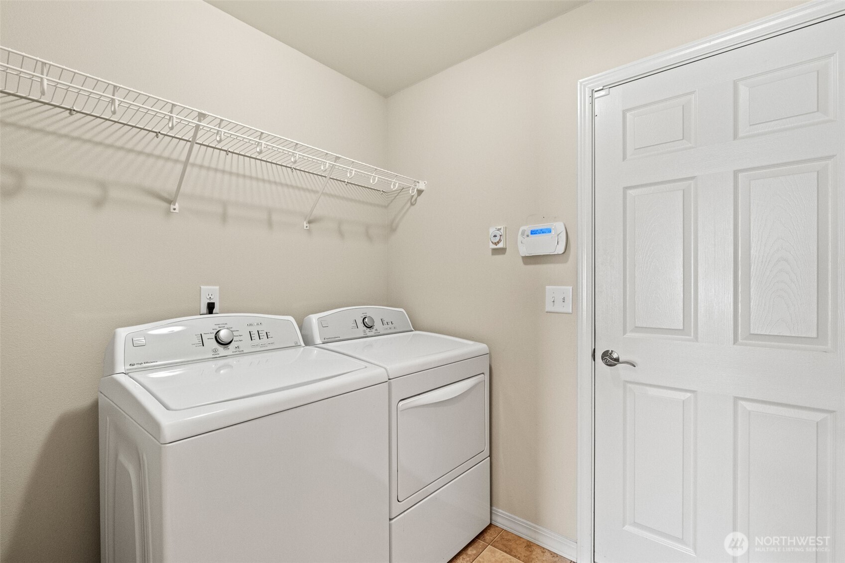 812 6th Avenue NE, Ephrata, WA 98823